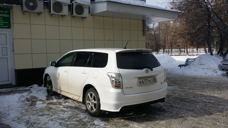 Филдер 2008 года. Разбитый Toyota Fielder 2008 года. Дром Приморский край. Филдер 2008 года фото заебатые.