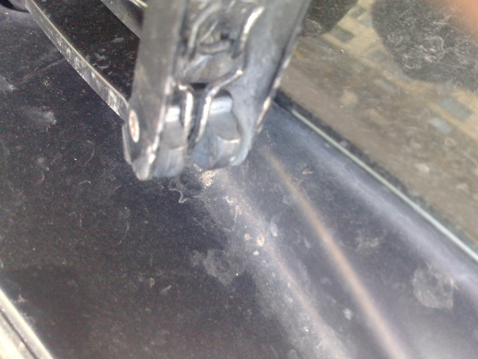 дворники не прилегают — Audi 100 (C4), 2,8 л., 1991 года | своими ...