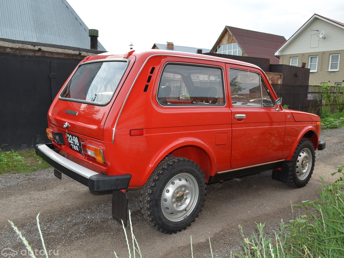 Покраска нивы в красный U-POL Raptor - Lada 4x4 3D, 1,7 л, 1982 года тюнинг DRIV