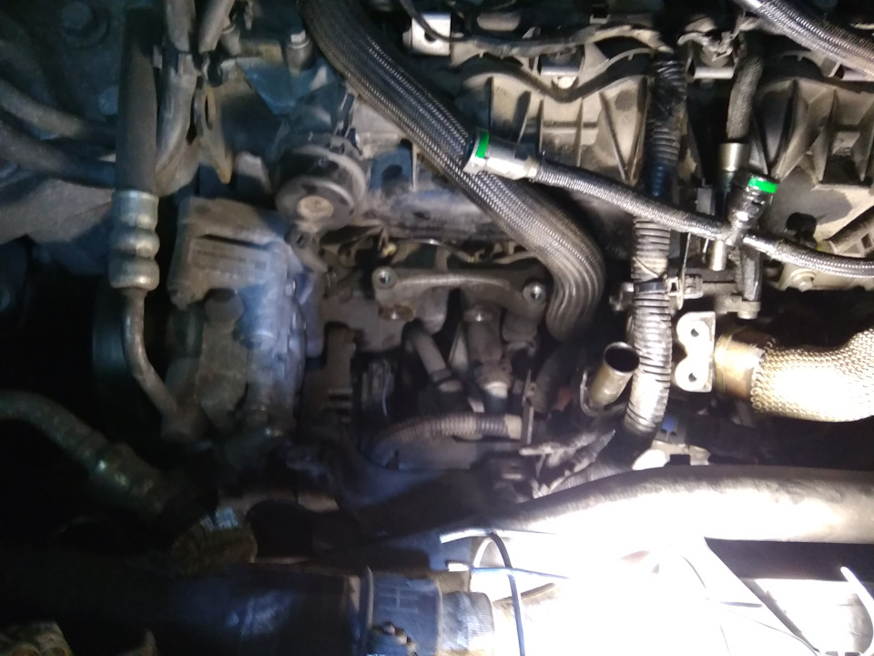 замена свечей накала фрилендер 2 2. 2 дизель. Freelander 2 замена свечей. Freelander 2 замена свечей. замена свечей накала фрилендер 2.