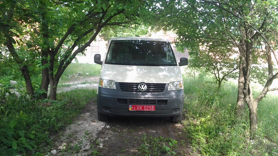 Потекла стойка — Volkswagen Transporter T5, 1,9 л, 2006 года | визит на ...