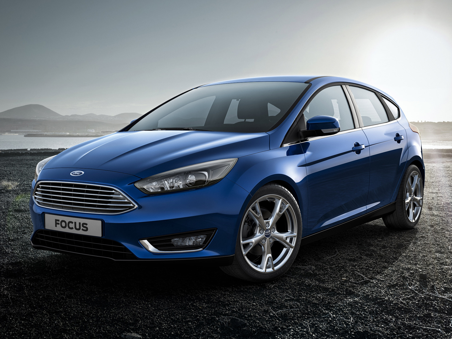 Сайт focus. Ford Focus 2015 хэтчбек.