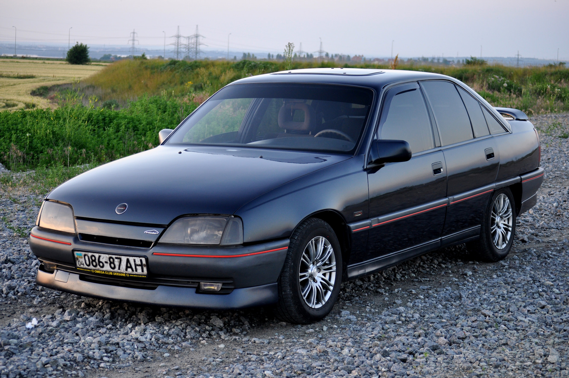 Опель омега а 2.0. Opel Omega 2. Opel Omega a 4.0. Опель Омега б 2.0.