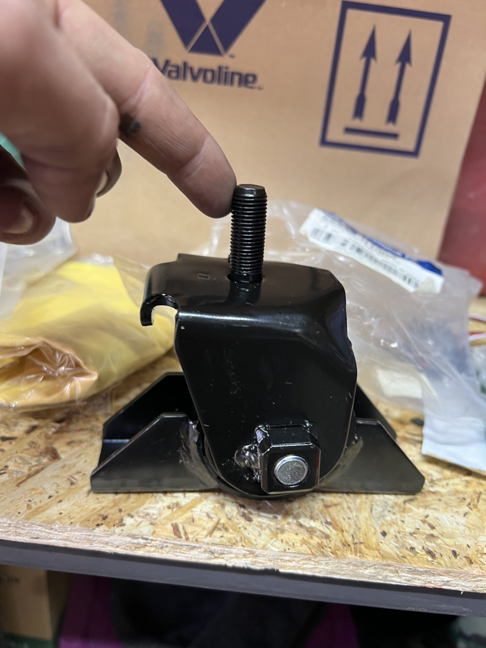 Стуки в передней подвеске TERRACAN — Hyundai Terracan, 2,9 л, 2004 года ...