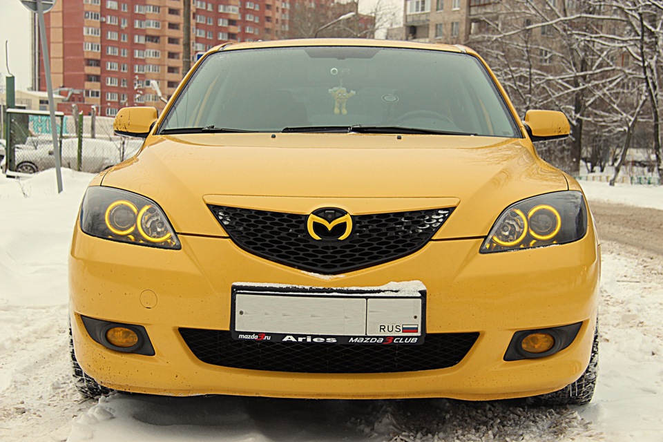 Yellow 3. Мазда 3 желтая. Мазда 3 желтая хэтчбек. Мазда 6 желтая. Mazda 6 bj хэтчбек желтый.