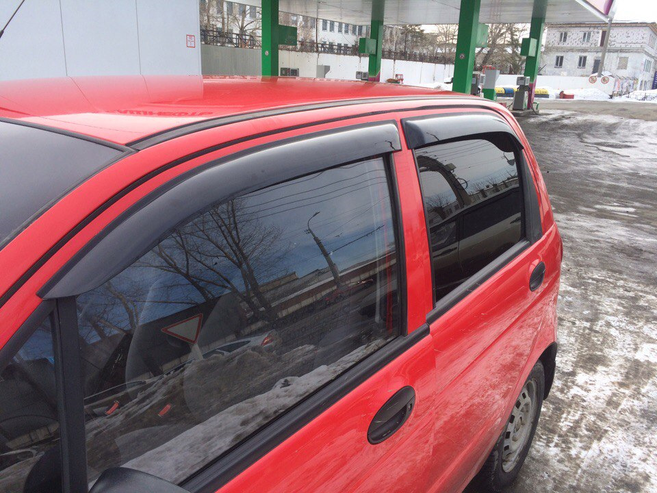 дефлекторы матиз. дефлектор дэу матиз. дефлектор daewoo matiz. дефлекторы матиз. дефлектора на окна daewoo matiz 1998 деф.