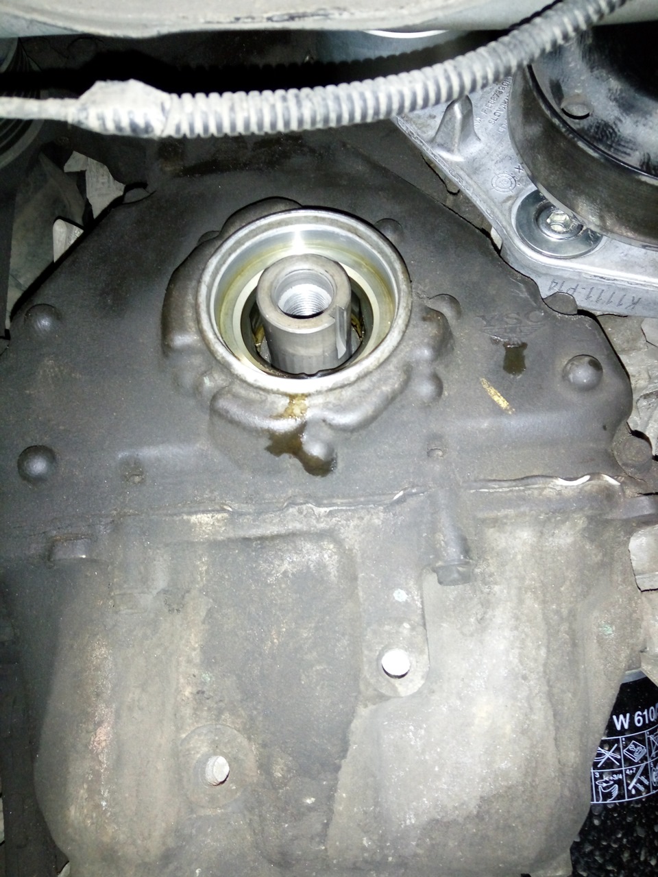 63) Замена приводного ремня — Honda Civic Hatchback (8G), 1,8 л, 2008 ...