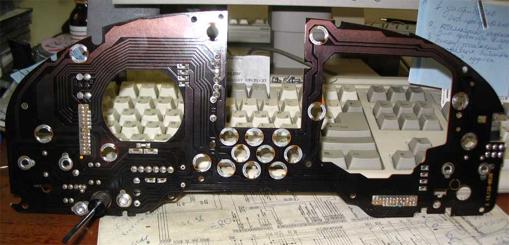 Панель приборов ауди 80 б4. Приборная панель ауди 80 б3. Плата спидометра ауди 80 б3. Плата приборки ауди 100 с3. Ауди б4 плата.