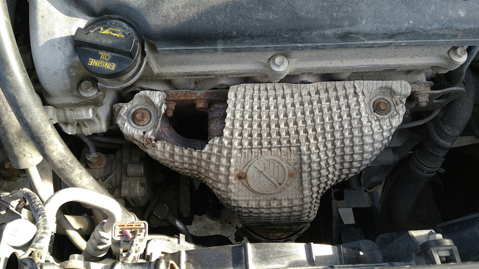 Датчик давления масла сузуки лиана где находится