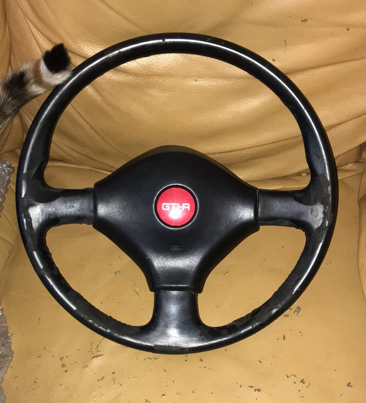 Руль nissan pulsar