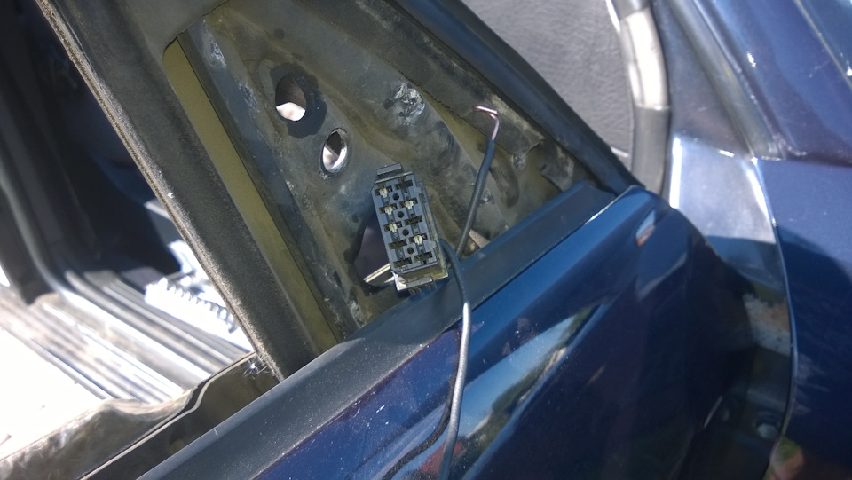 Штекер — Audi 100 (C4)