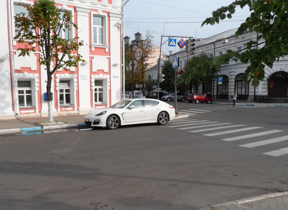 Авто ярославская. Автомобиля Ярославль. Фото автомобили Ярославль. В. М. Донской Ярославль автомобили.