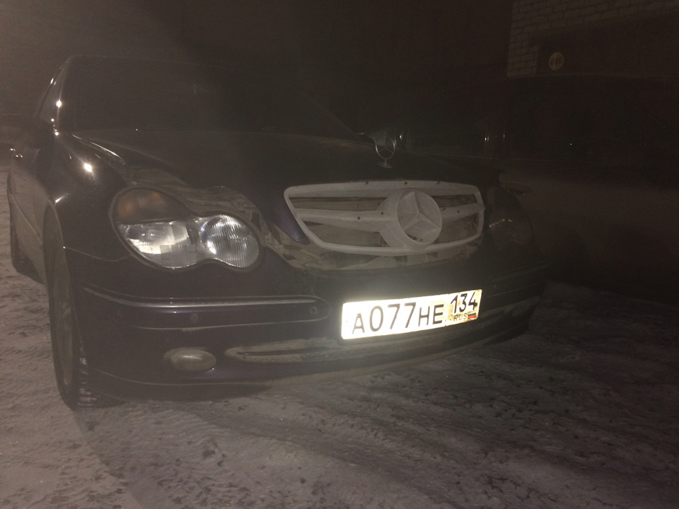 Фото в бортжурнале Mercedes-Benz C-Class (W203)