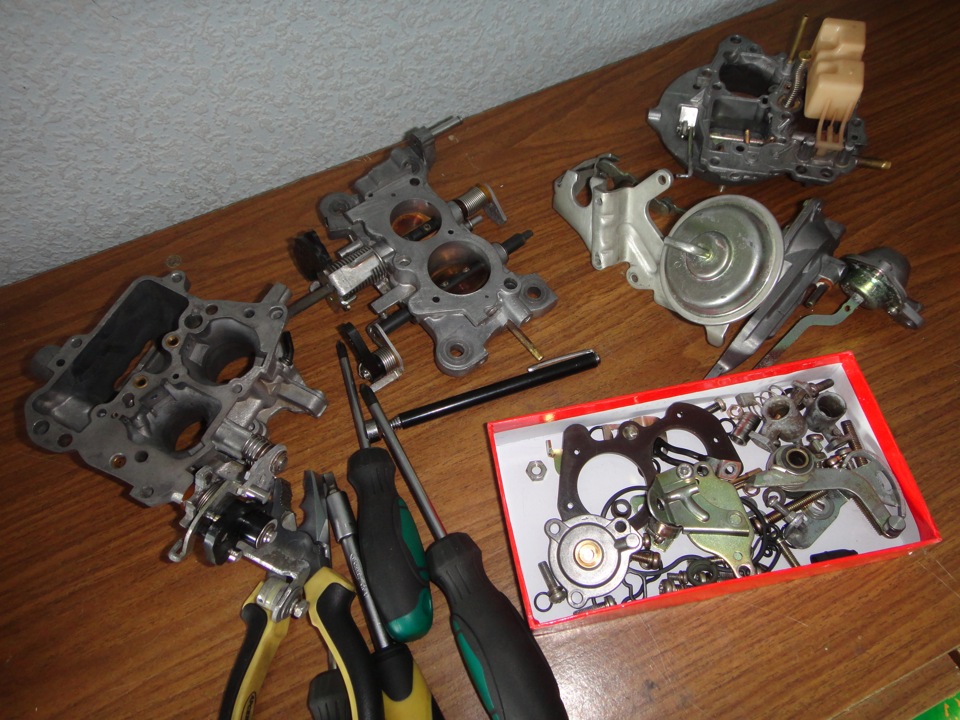 Keihin II переборка и чистка — Audi 80 (B3), 1,8 л, 1987 года ...