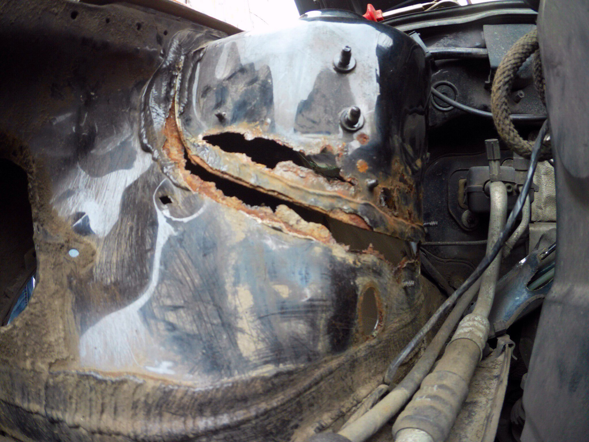 Переварка заднего лонжерона 2109. Переварка стаканов. Переварка стаканов. Переварка стаканов камри 40. Переварка стаканов.