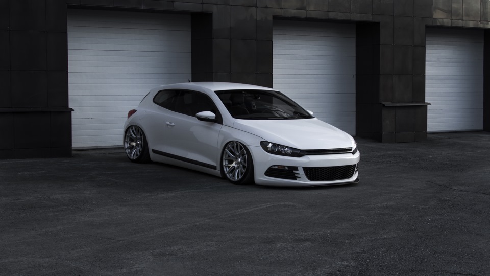 Volkswagen Scirocco открытый люк