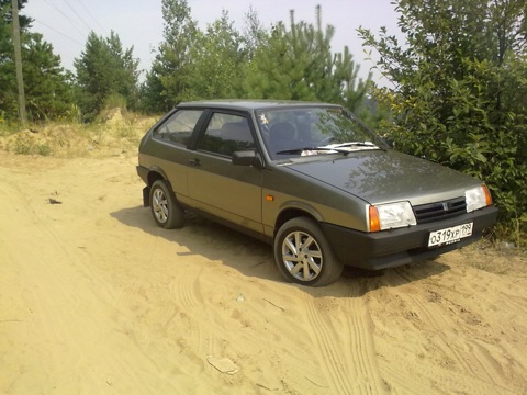 Lada 2108 electronica