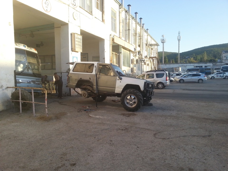 Фото в бортжурнале Nissan Patrol (K160)