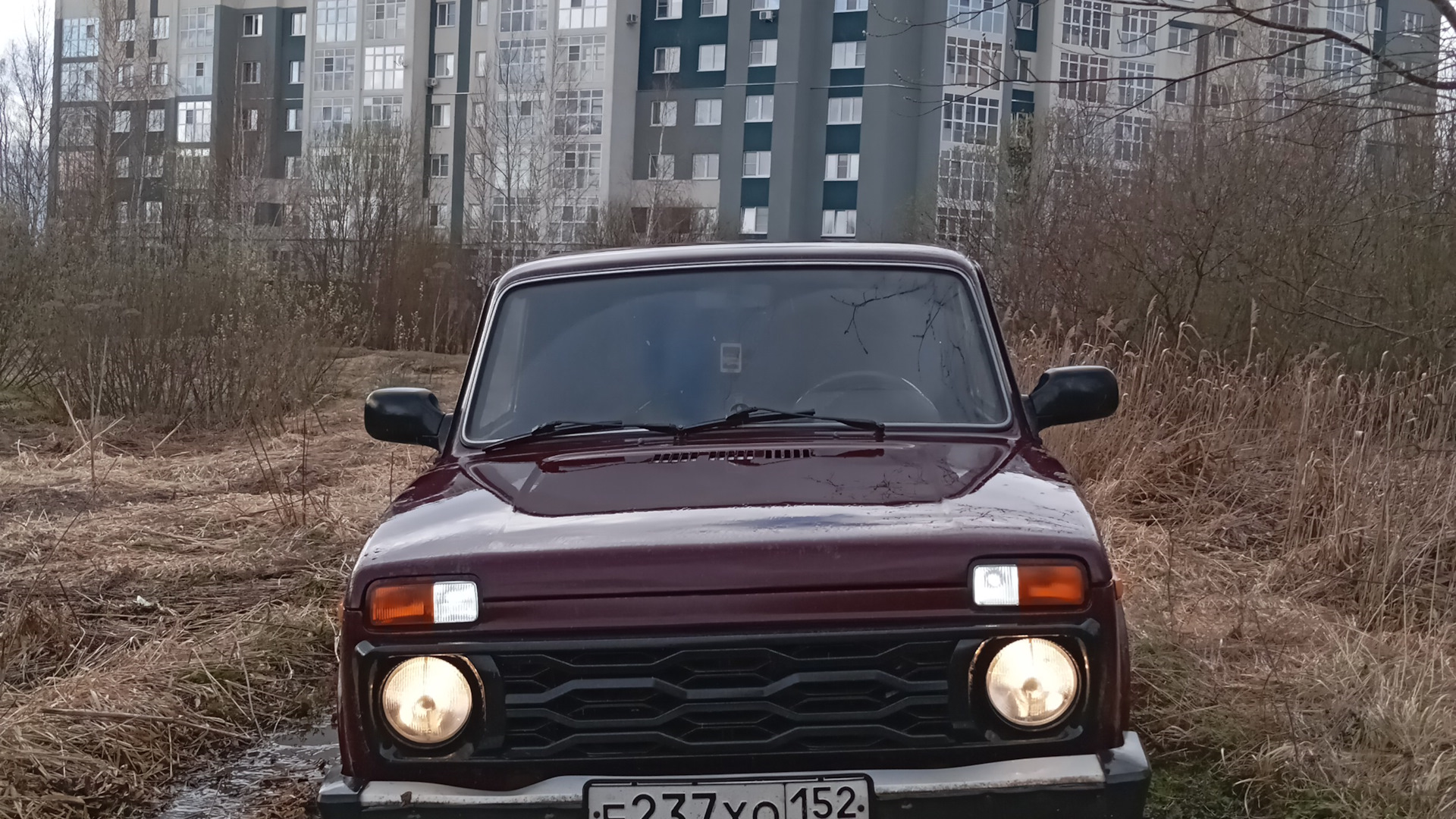 Lada 4x4 3D 1.7 бензиновый 2012 | Нива цвета Яшма на DRIVE2