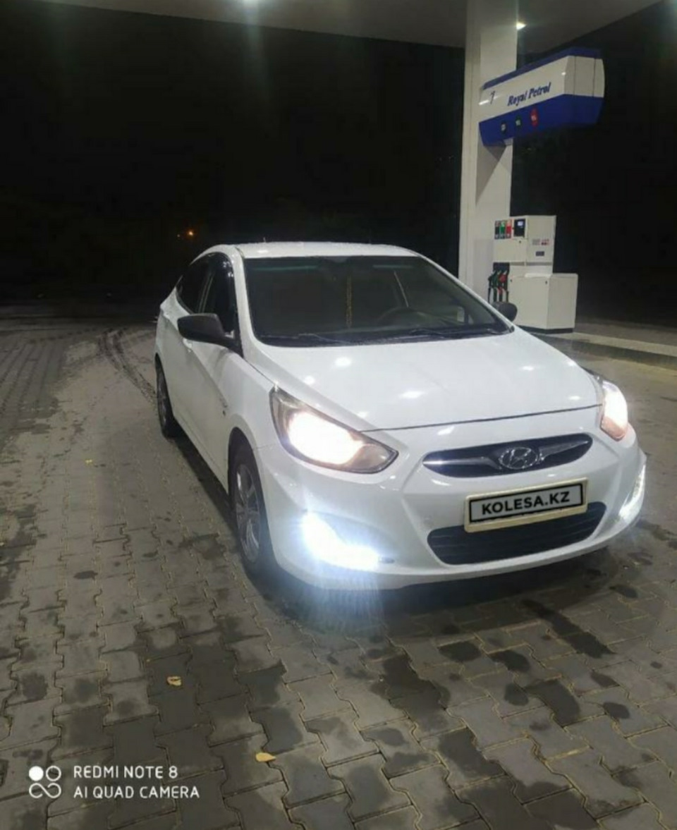 Продажа — Hyundai Accent (4G), 1,6 л, 2011 года | продажа машины | DRIVE2