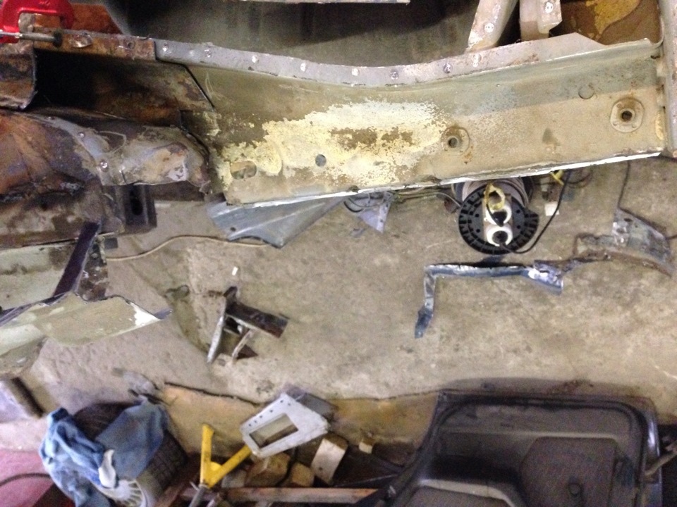 Решил заменить лонжерон — BMW 5 series (E34), 2,5 л., 1992 года ...