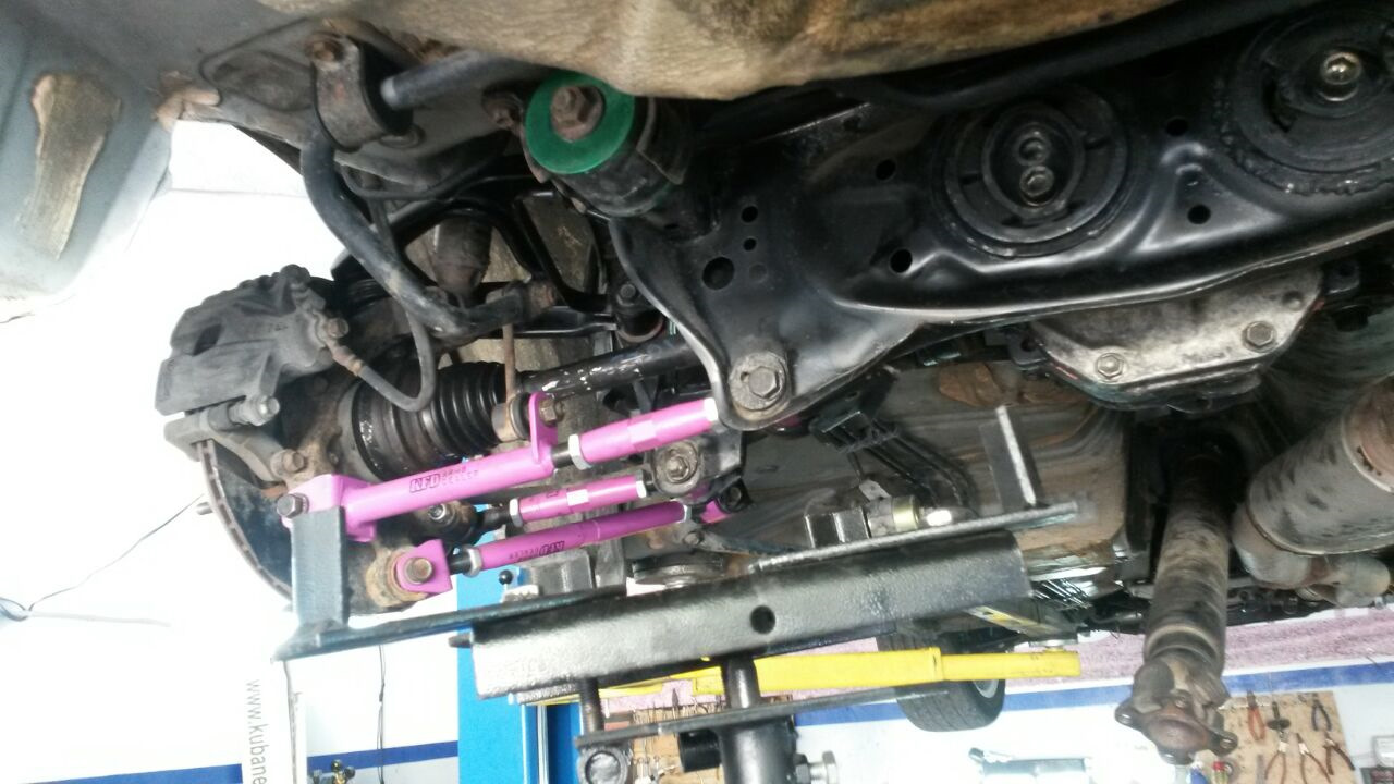 Задняя подвеска тойота чайзер 100. Подвеска chaser 100. Ходовая чайзер 100 задняя подвеска. Подвеска чайзер 100. Toyota cresta 90 подвеска.