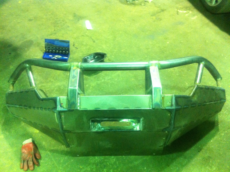 Откуда в России столько Мужеложцев — ТагАЗ Tager 3D, 3,2 л, 2011 года ...