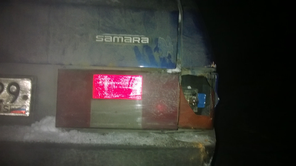 Плохая видимость, разбитая фара. — Lada 21093i, 1,5 л, 2002 года ...