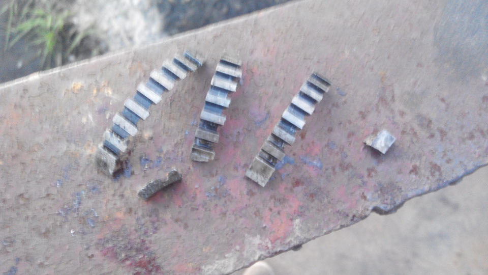 Сложно было определить на первый взгляд от чего это куски — Jeep Cherokee (XJ)