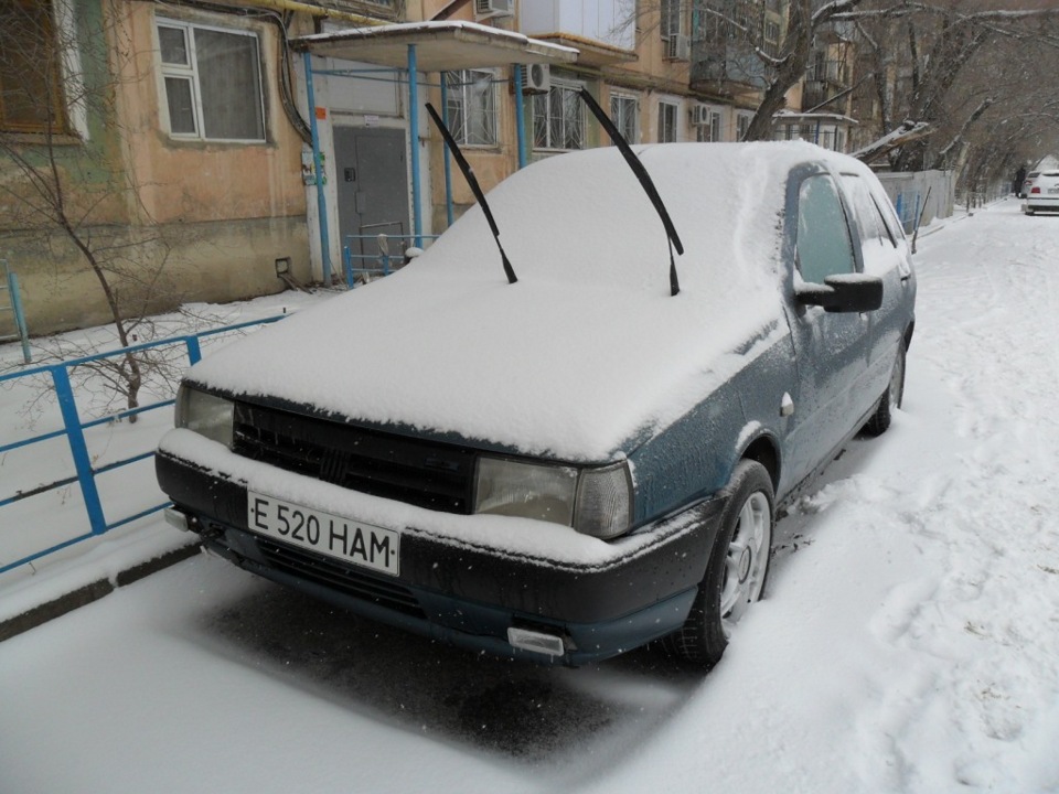 Спасибо тебе, Чарльз Гудиер, за зимние шины! — FIAT Tipo, 1991 года ...