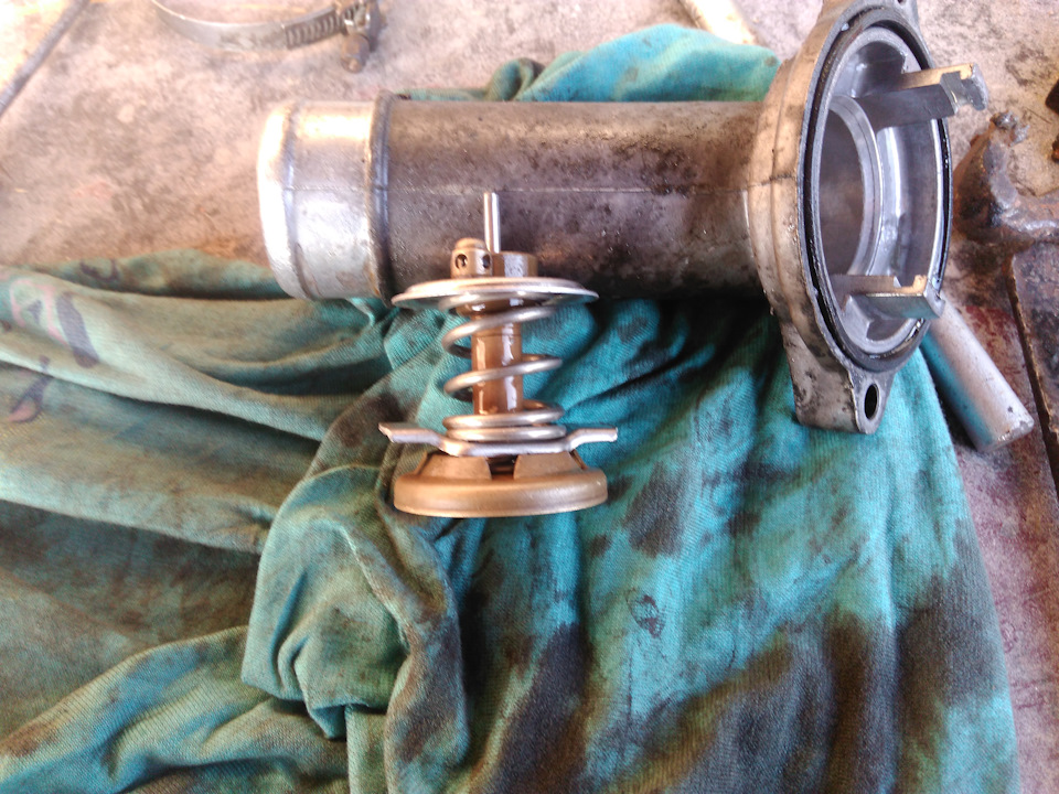 Фото в бортжурнале Mercedes-Benz E-class (W210)