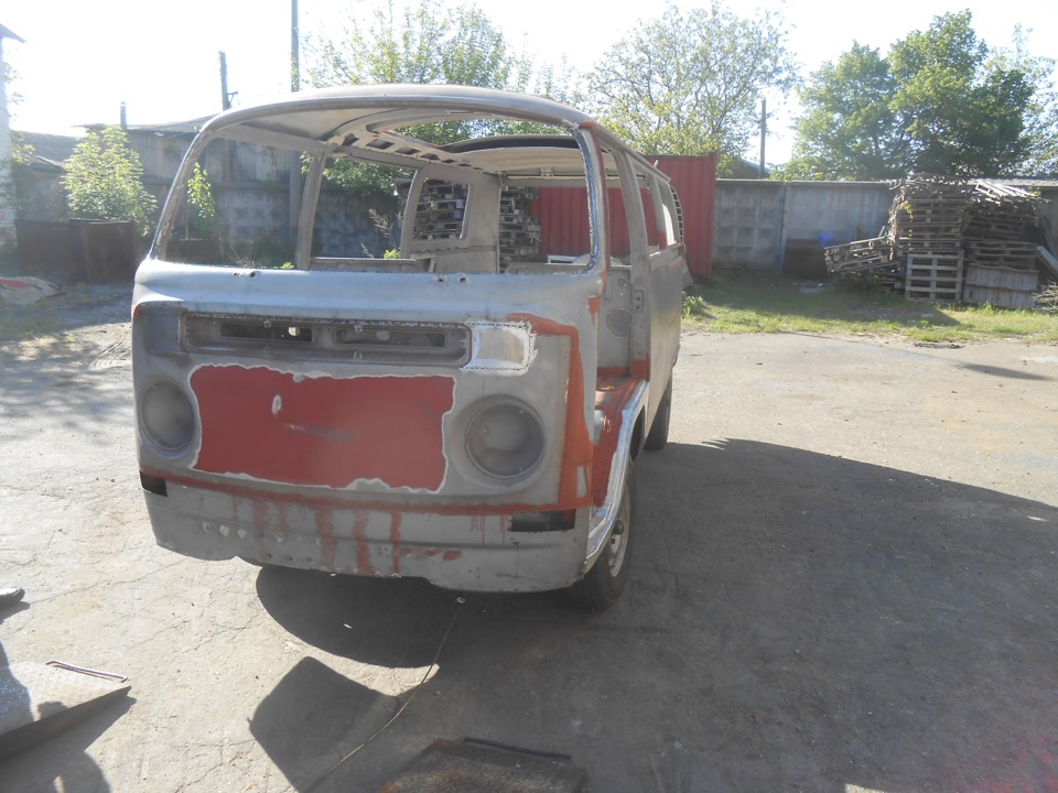 VW Transporter T2a to us for restoration  Part 4