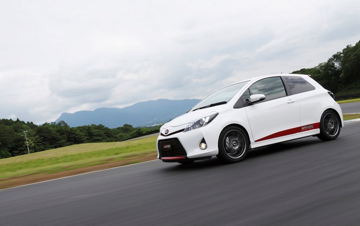 Toyota Yaris 200