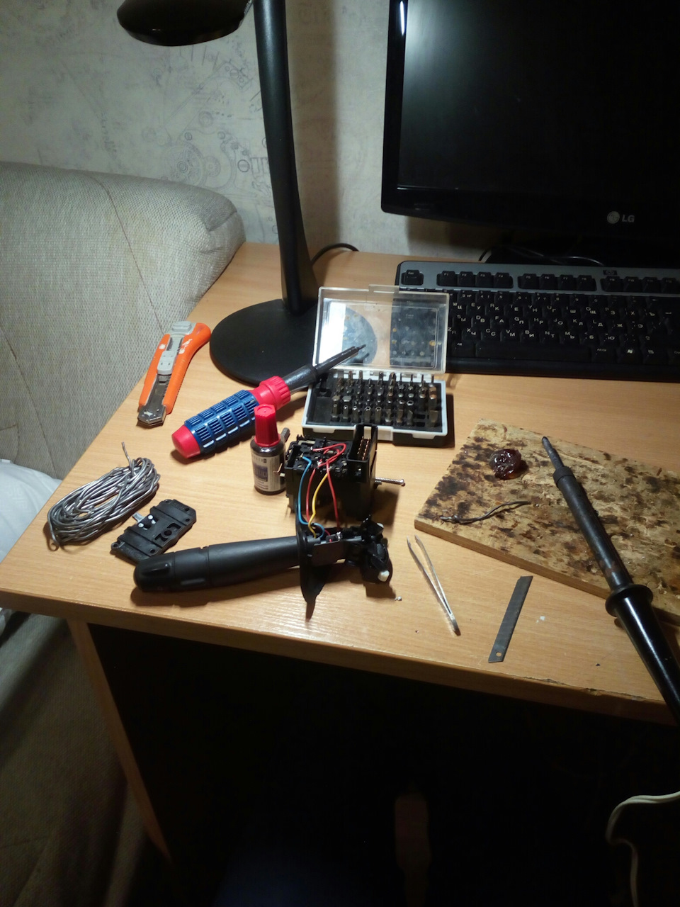 Пропал звуковой сигнал — Renault Logan (1G), 1,6 л, 2010 года | своими ...