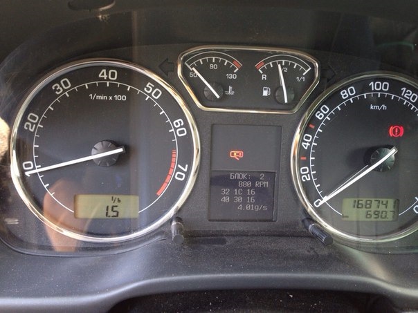 Плавают ХХ при езде накатом+повышенный расход на ХХ — Skoda Octavia ...