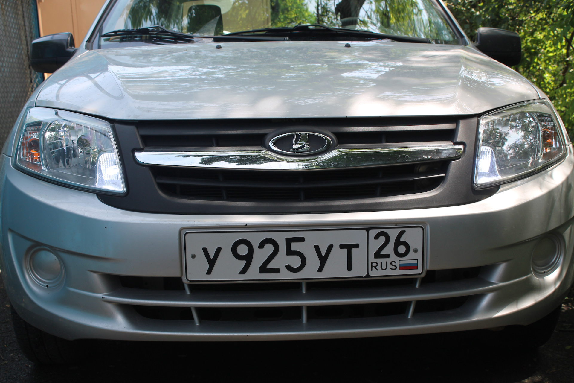 Диодные в габариты! — Lada Гранта (1G), 1,6 л, 2012 года | тюнинг | DRIVE2