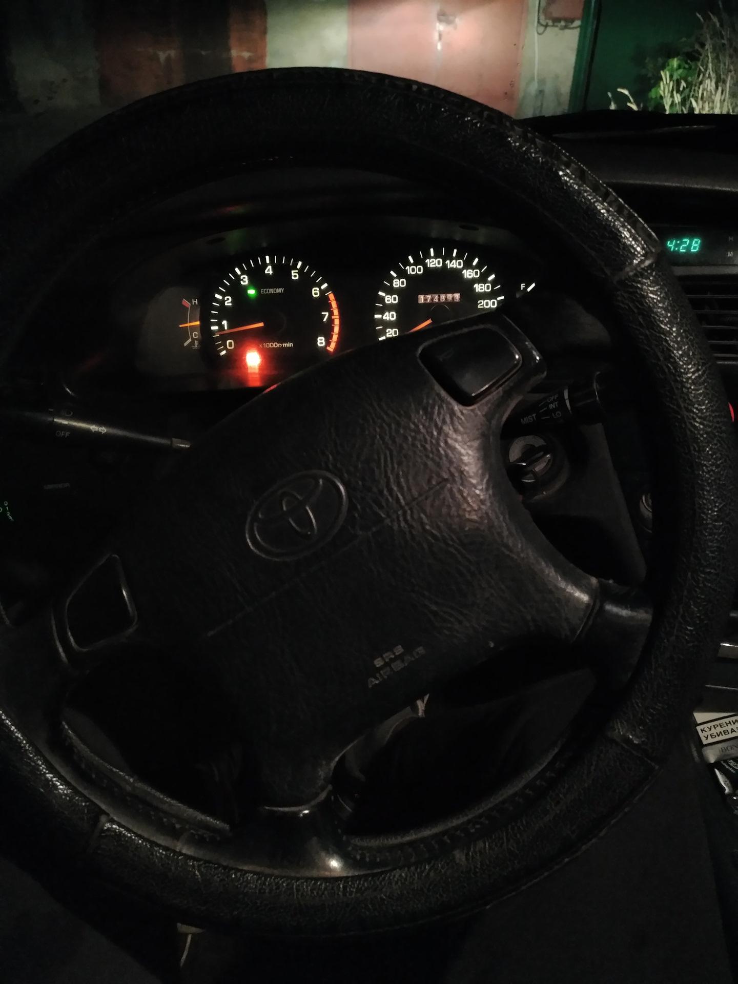 Не опускается заднее стекло — Toyota Camry (XV10), 2,2 л, 1992 года ...