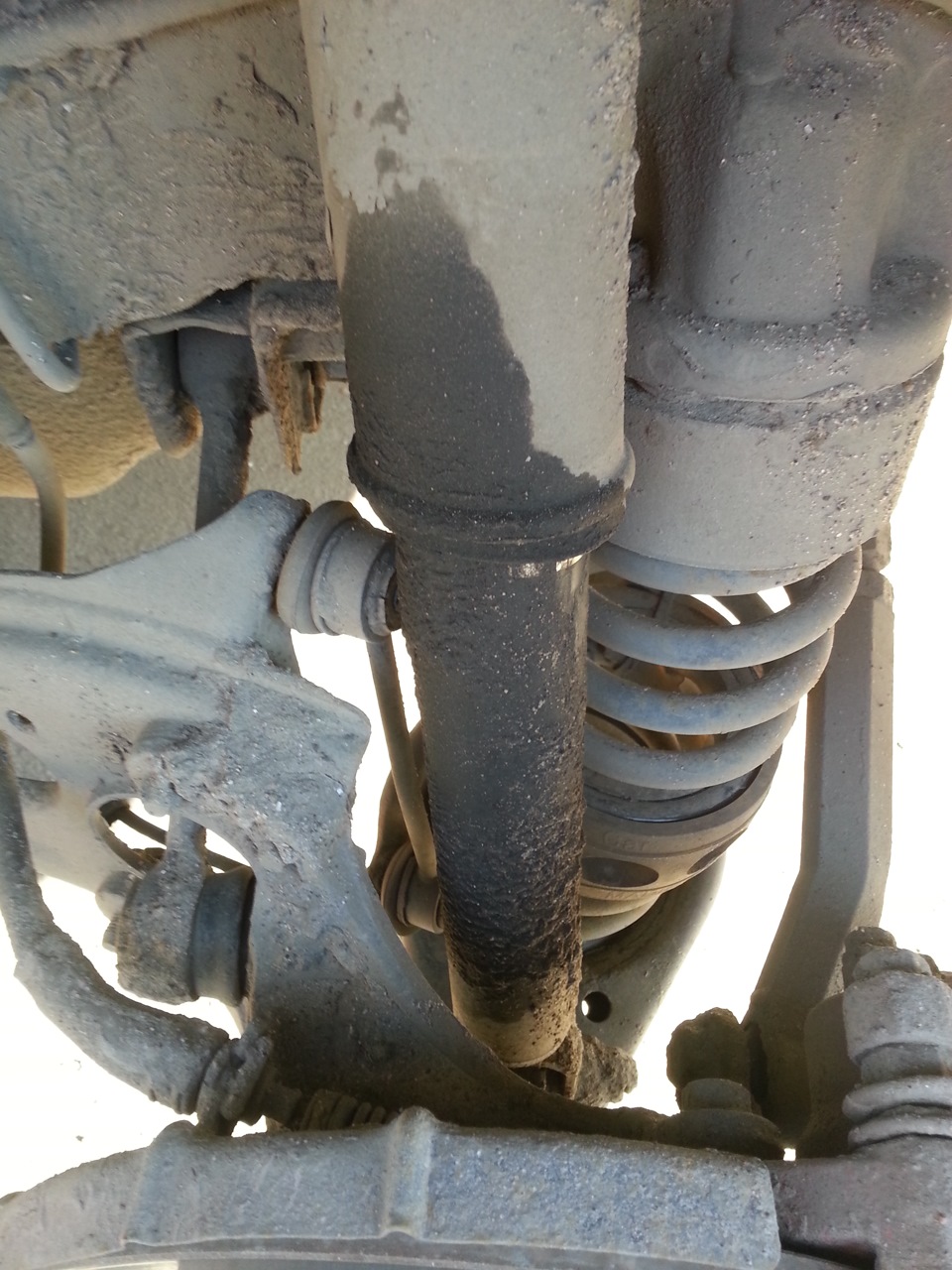 НаКазанье или замена передних стоек. - Hyundai ix35, 2 л, 2013 года своими рукам