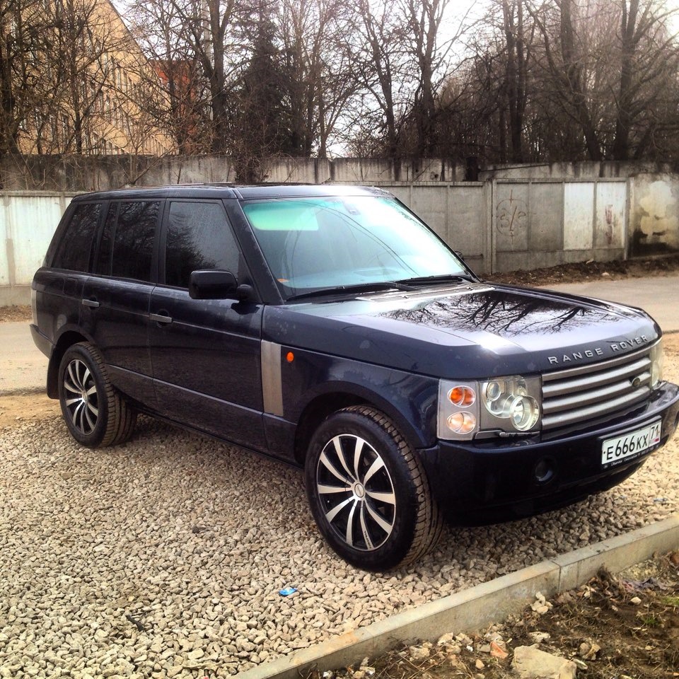 Range rover vogue 4.4. Рендж Ровер Вог 2003 4.4. Рендж Ровер 2003. Range Rover 2004. Range Rover Vogue 2004.