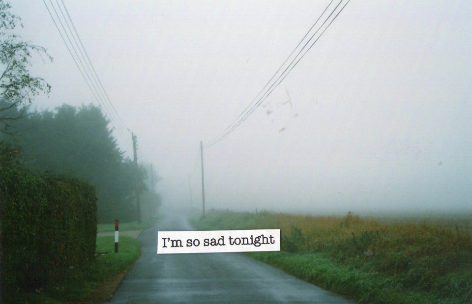 The saddest place. Грустная надпись exit в небе рядом с деревьями.