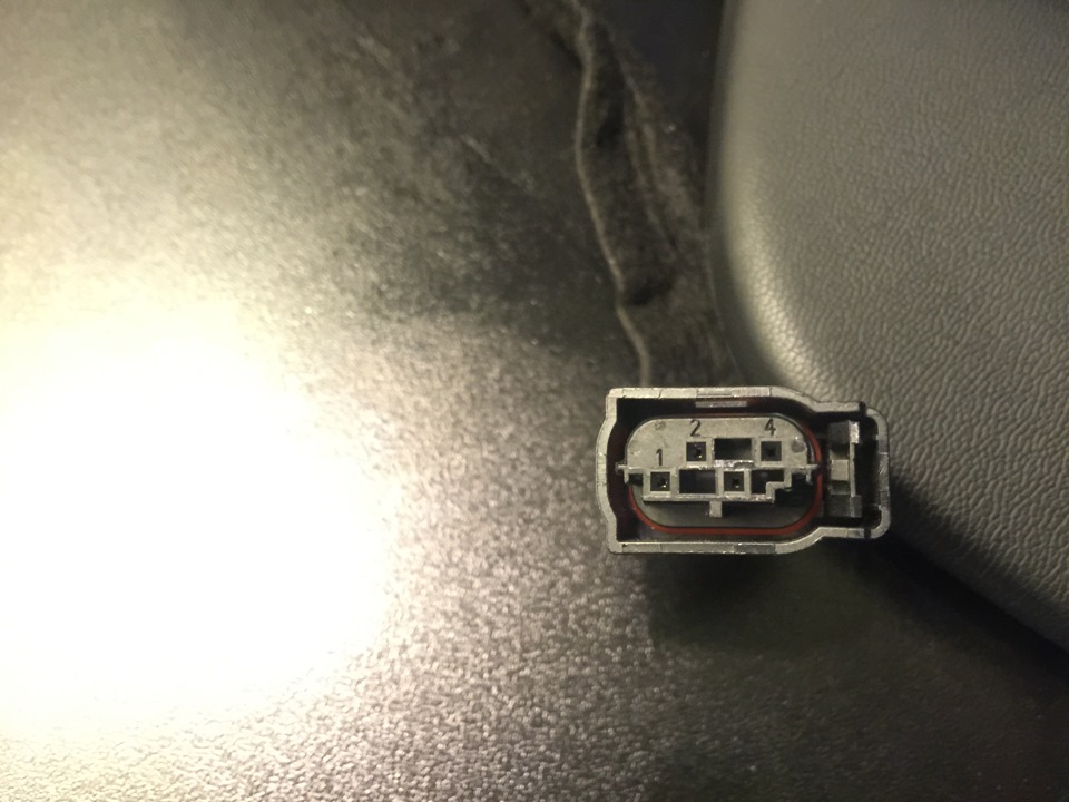 Разъём — Peugeot 308 (1G)