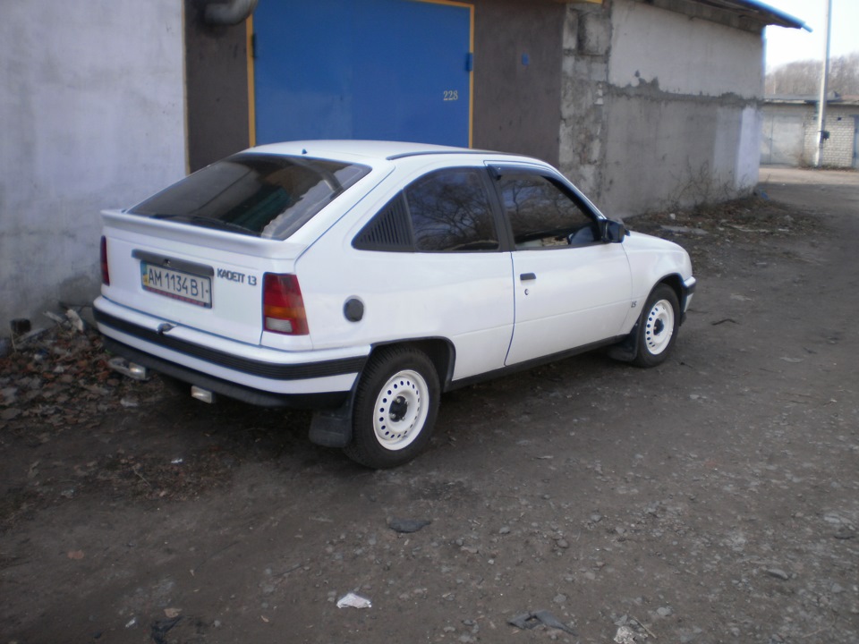 Фото в бортжурнале Opel Kadett E