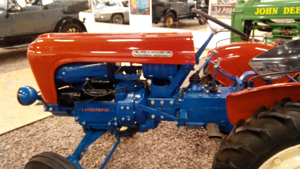 Питерские номера)))))и ламбо трактор — Nissan Qashqai (1G), 2 л, 2012 ...