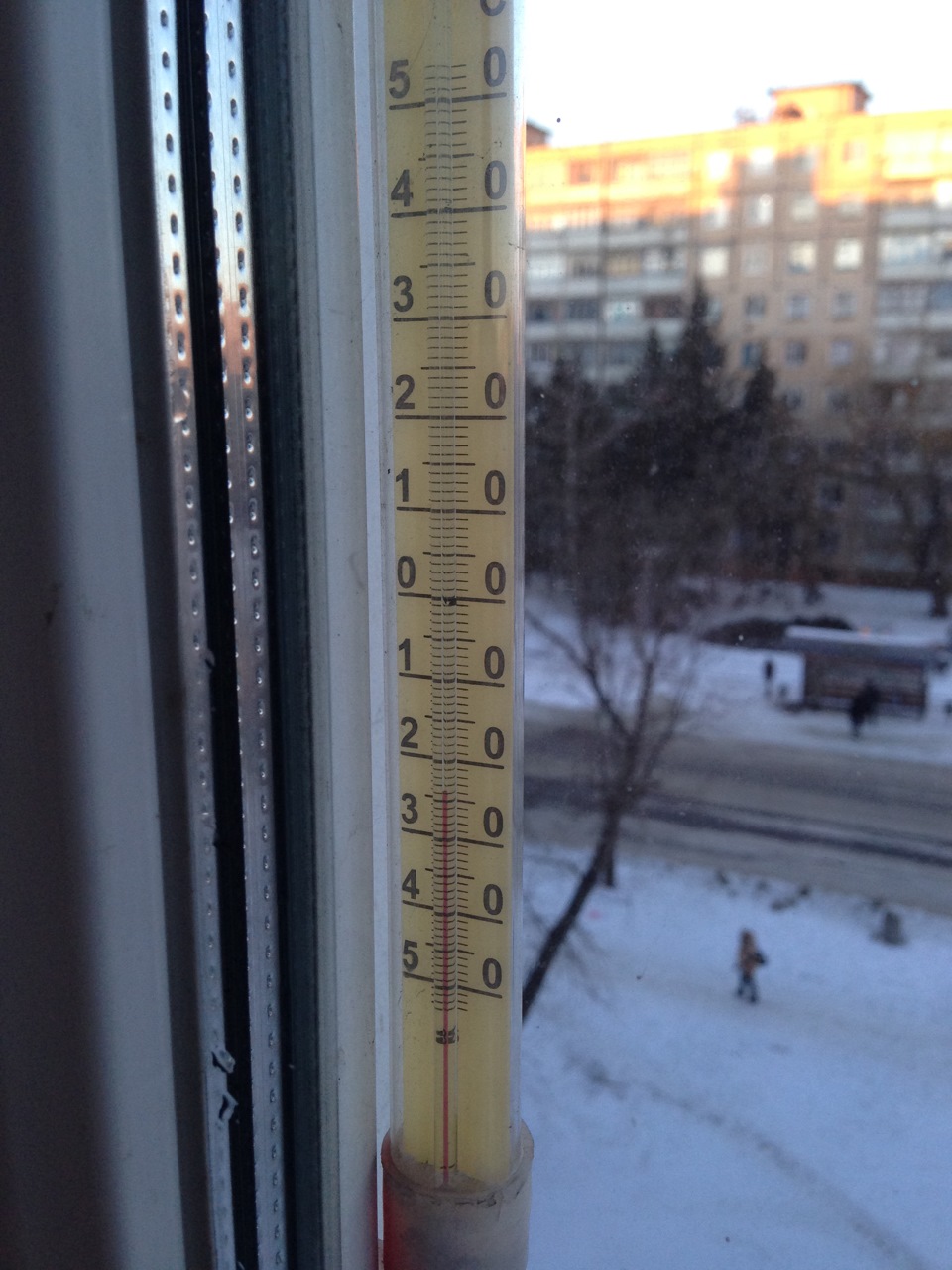 Завод ВАЗ 2106 1981 г. в мороз -20 и -24 масло полусинтетика Шел 10 в40 ...