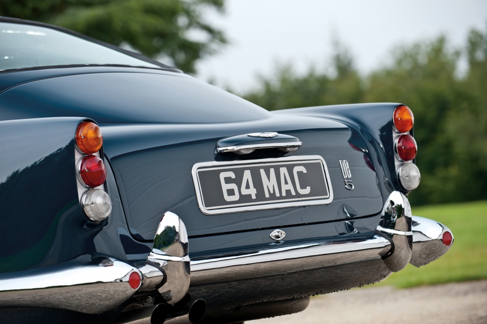 Paul MCCARTNEY Aston Martin