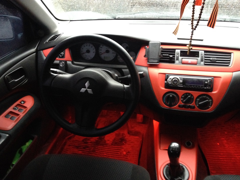 Дерево в салон. Часть 1. - Mitsubishi Lancer IX, 1,6 л, 2005 года тюнинг DRIVE2