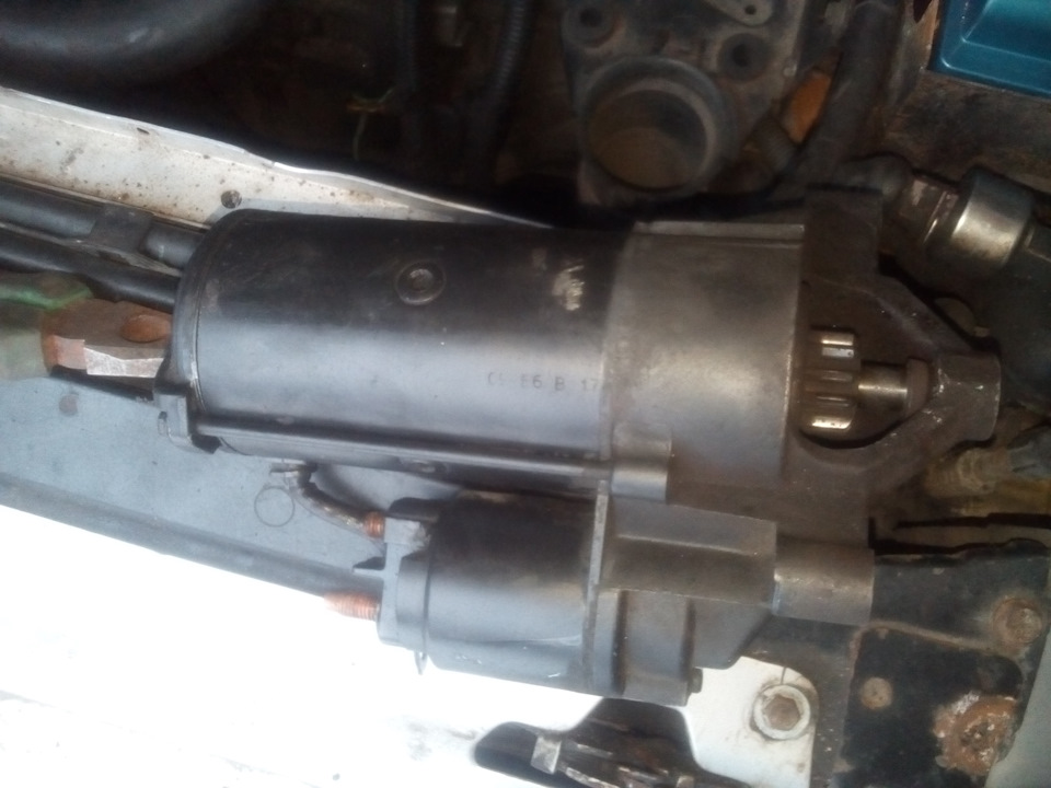 Где находится стартер пежо 406 замена щеток стартера пежо 406 2.1td - Peugeot 406, 2,1 л, 1996 года своими рука
