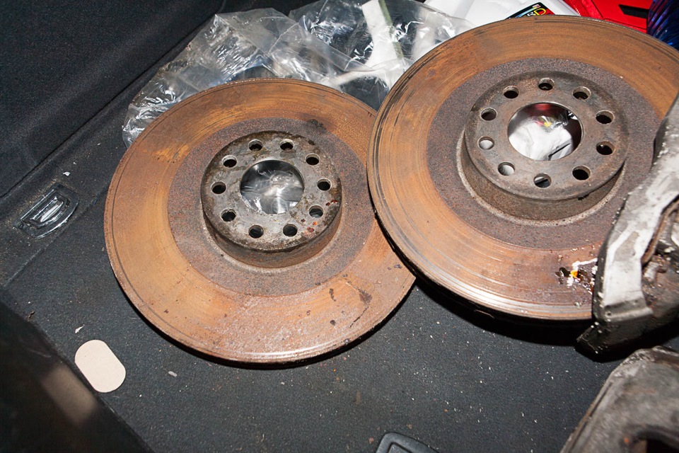 Фото в бортжурнале Audi A6 (C6)