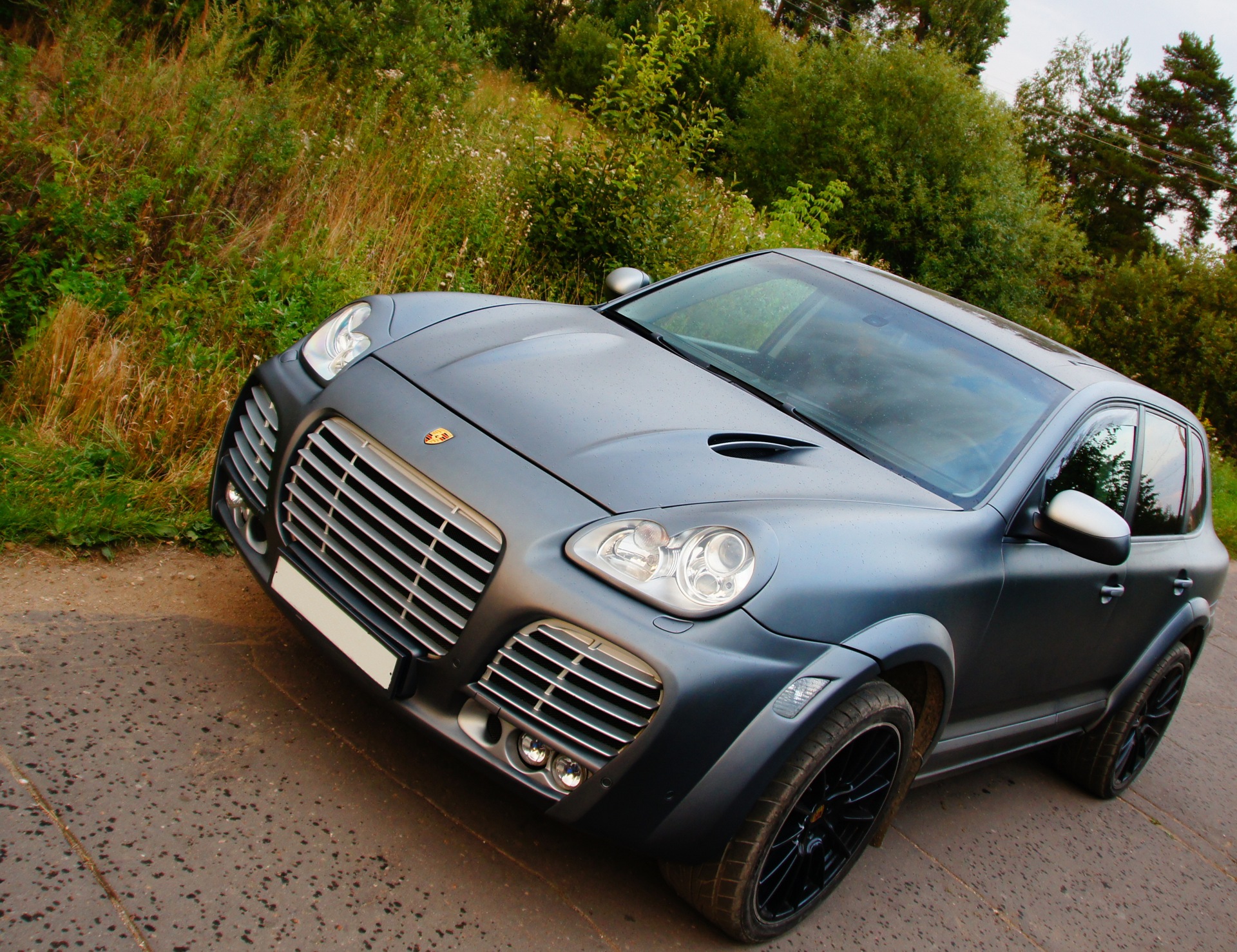 Porsche Cayenne Magnum 2009