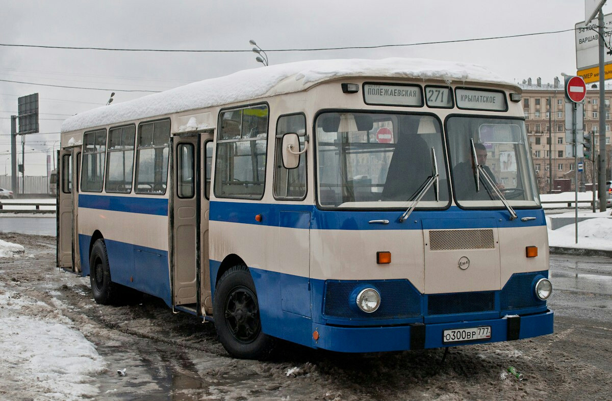 ЛИАЗ-677М.